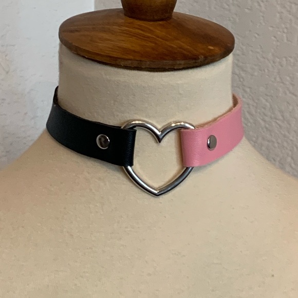 BOGO! Black & Pink Heart Choker Vegan Leather - Picture 4 of 7